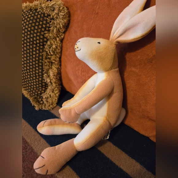 Guess How Much I Love You Hare - Picture 1 of 7